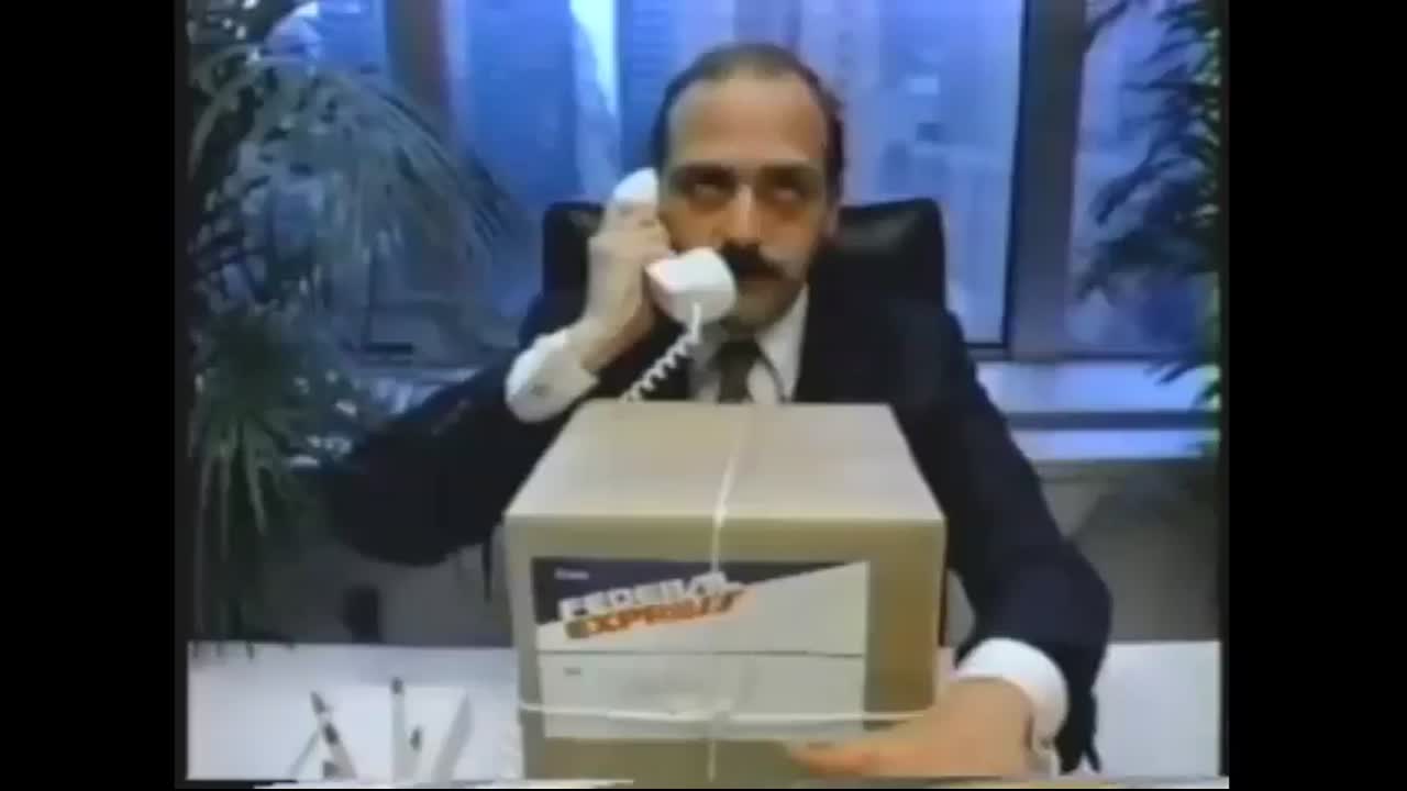 Fedex commercial: John Moschitta, Jr. quick on the phone