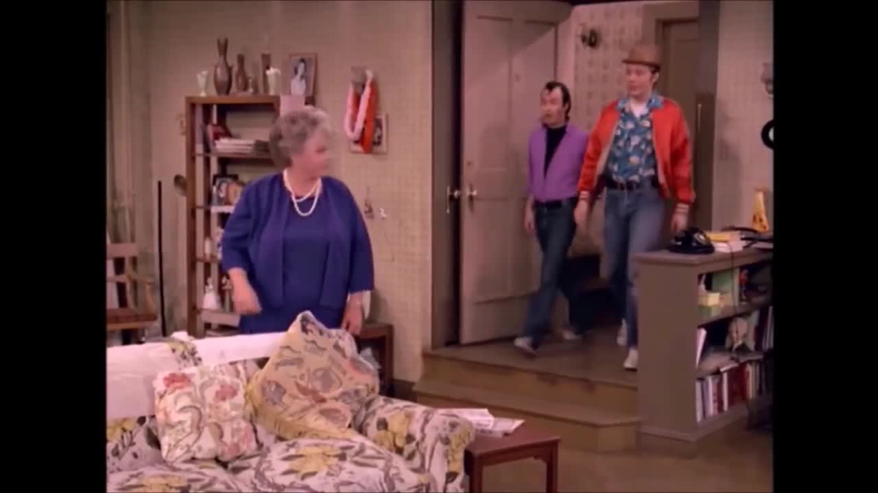 Laverne & Shirley Hello Perfect Meme Video Clip