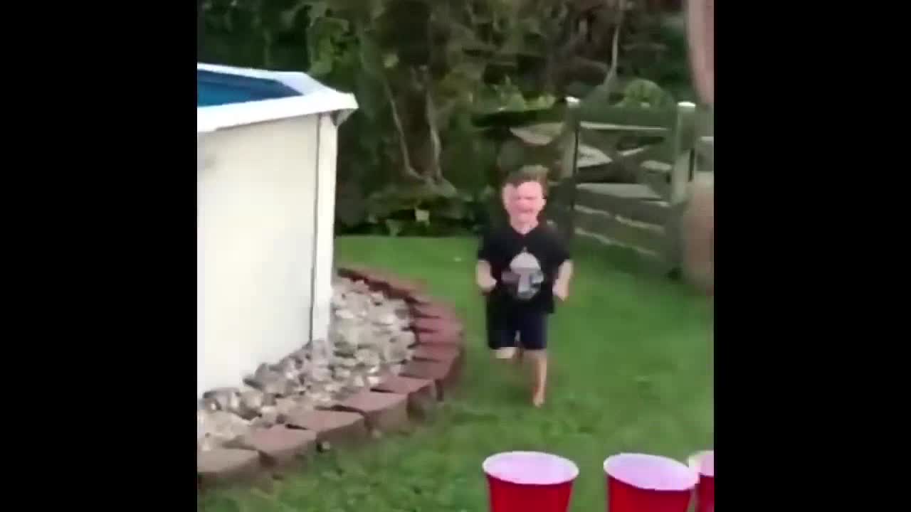 Vine Running with knife