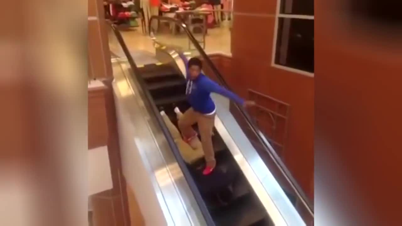 Vine Ridin on My Surfboard