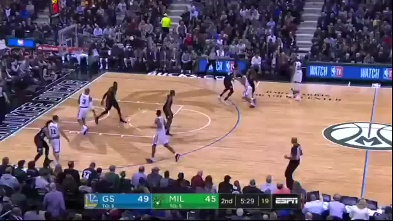 kd crosses lebron